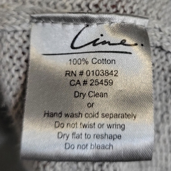 Line Ruffle Open Cardigan - Picture 2 of 4